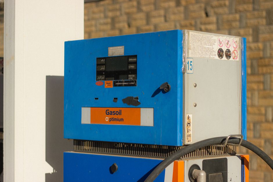 Monoblock warmtepomp geinstalleerd naast woning. Monoblock warmtepomp geinstalleerd naast woning.